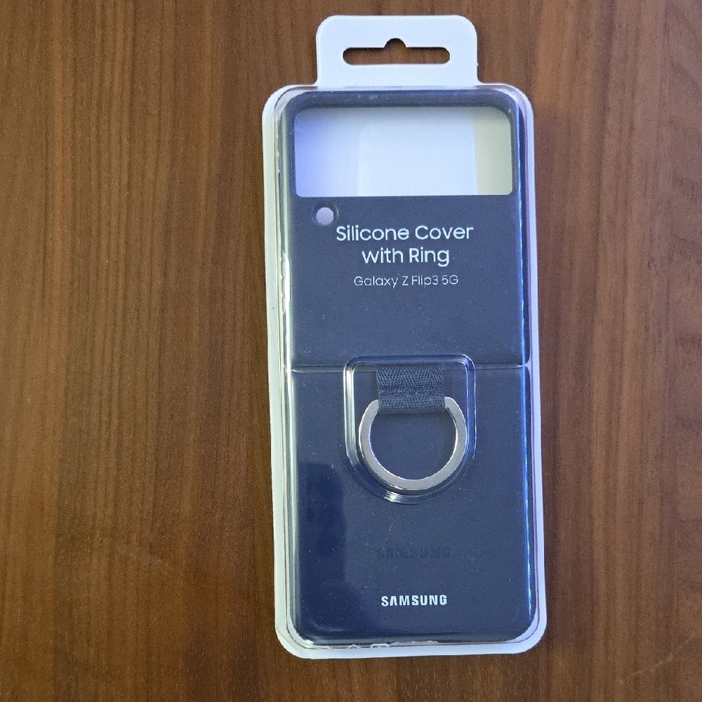Samsung Black Silicone Cover with Ring for Cell Phones